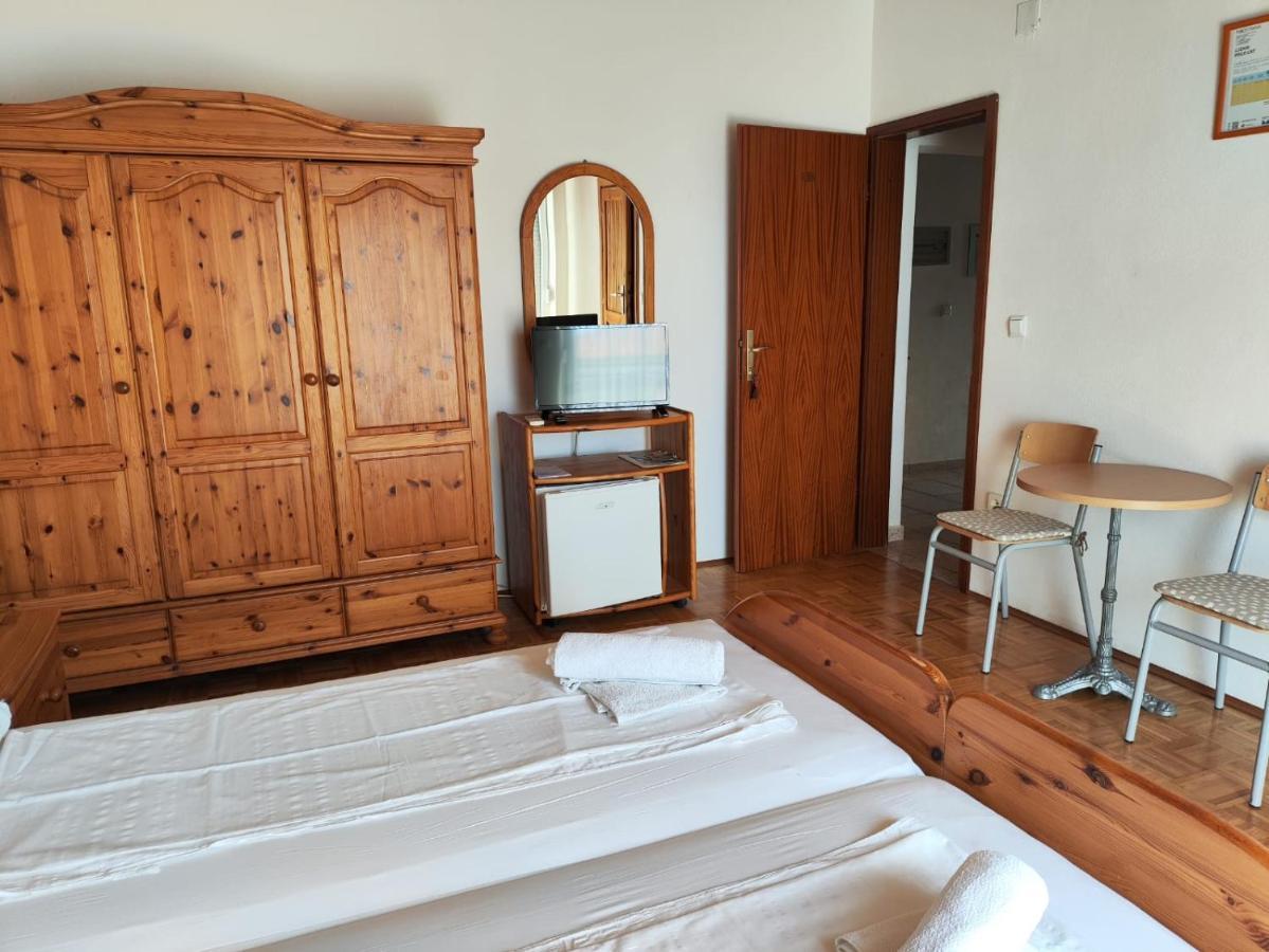 Villa Niko Podstrana Buitenkant foto