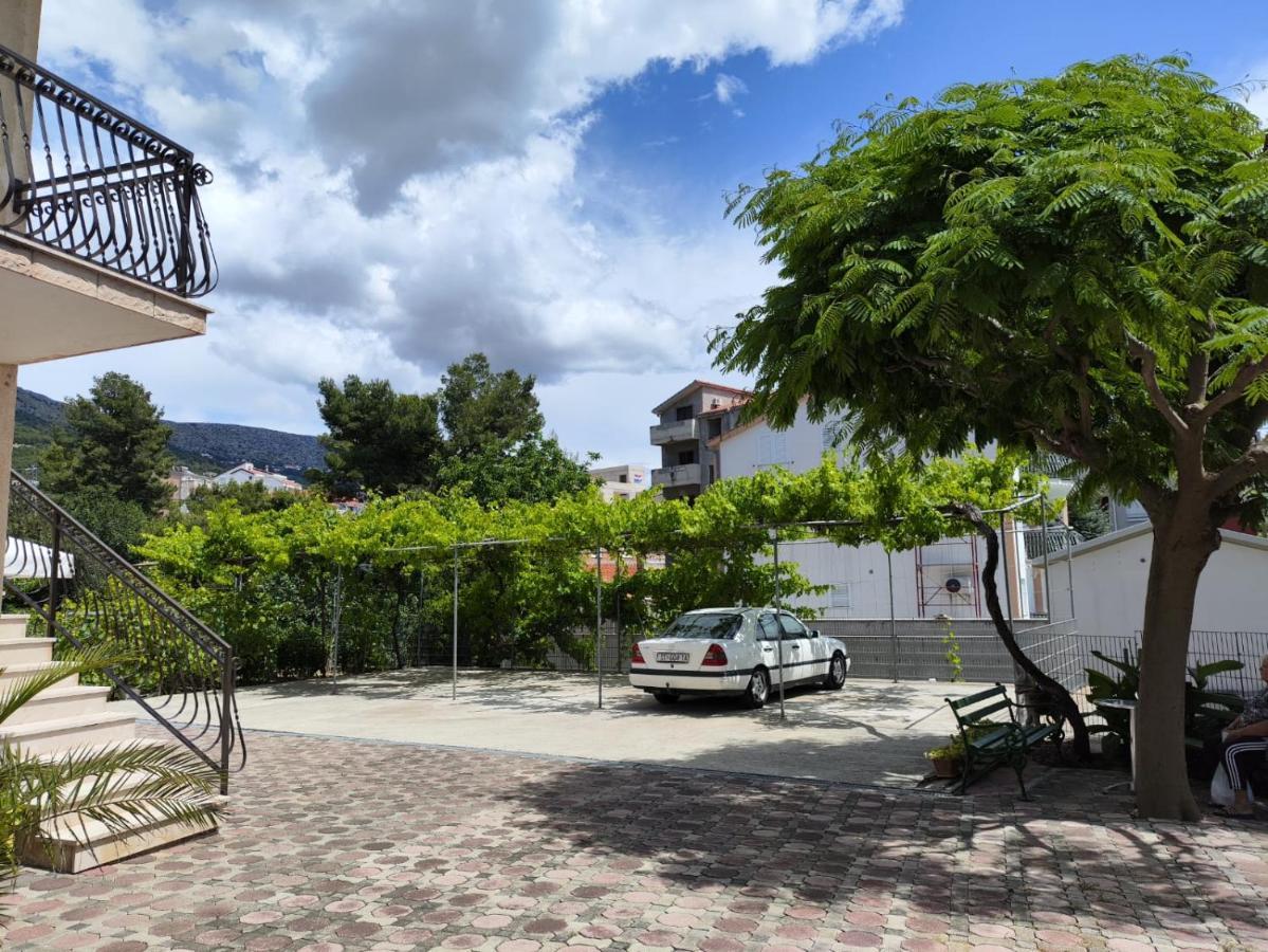 Villa Niko Podstrana Buitenkant foto